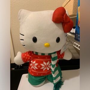 Hello kitty Christmas holiday greeter 💚❤️🎄
